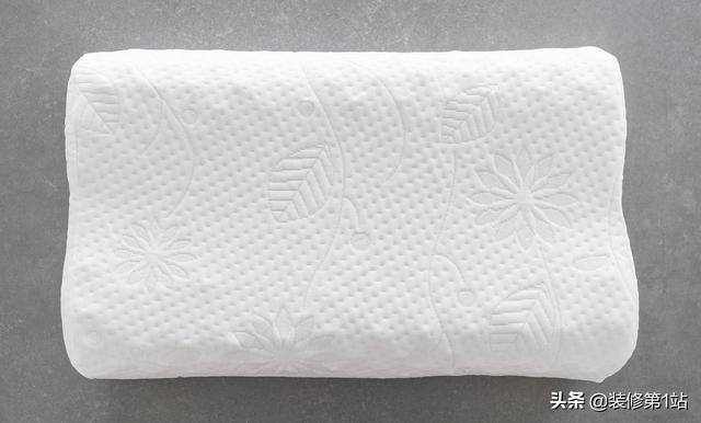 乳胶枕头怎么辨别真假，怎么分辨乳胶枕真假（100%乳胶含量的乳胶枕）