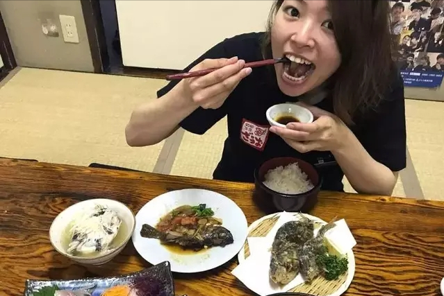 大排档如何吸引顾客，大排档怎样做吸引顾客（利用“一张消费券”）