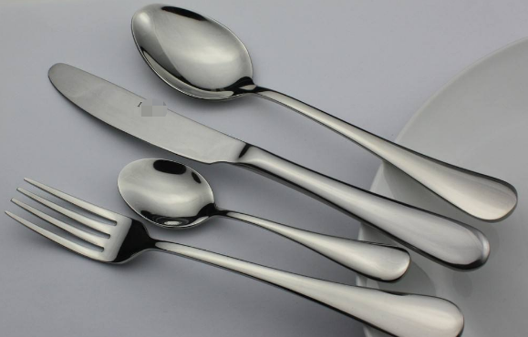 316不锈钢和304哪个好，304和316不锈钢哪个更适合食品级（不锈钢的304和316到底有啥区别）