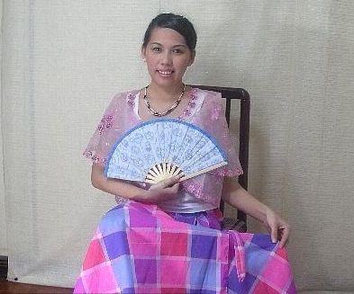 菠萝布英文怎么说，那个菠萝的英文怎么说（菲律宾传统服饰介绍）