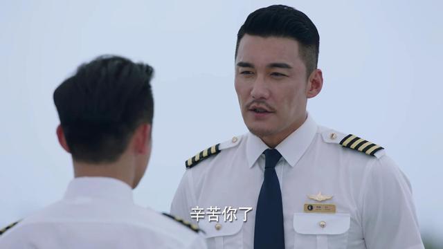 唐晓天个人资料及年龄，唐晓天多大（郑恺胡兵在《壮志高飞》里也上演着身高差）