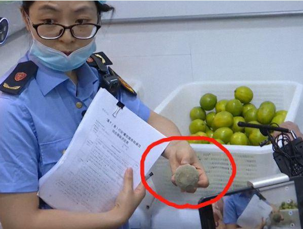 红牛喝多了会怎样，红牛喝多了对身体有什么影响（“摧毁”年轻人健康的饮品）