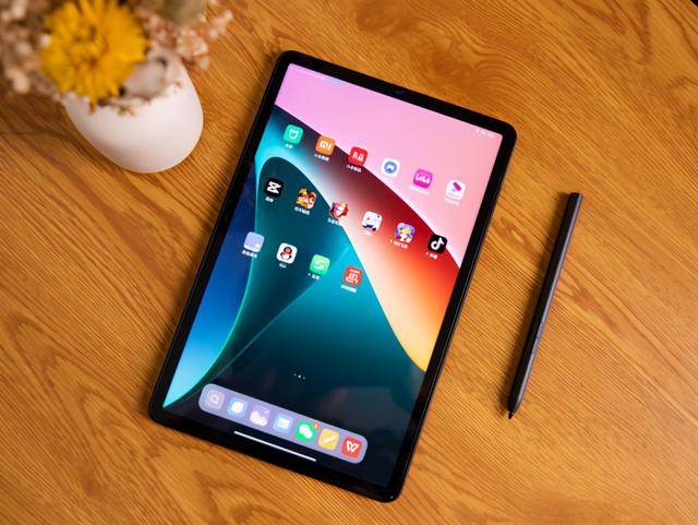 平板电脑哪个牌子好，安卓的平板电脑哪个牌子好（2022年五款优秀的平板电脑）