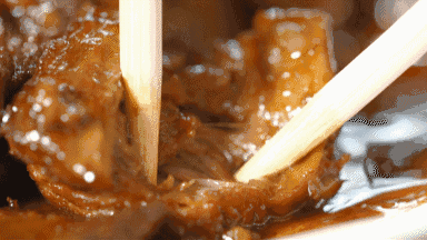 红葱头油盐水蒸金鳞鱼怎么做，全国人民就非吃饺子不可吗