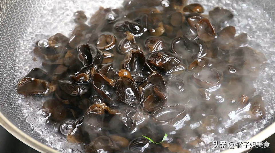 圖片[3]-低卡高纖木耳涼拌減肥餐：4步促代謝做法，高纖維低熱量，清爽-起舞食譜網