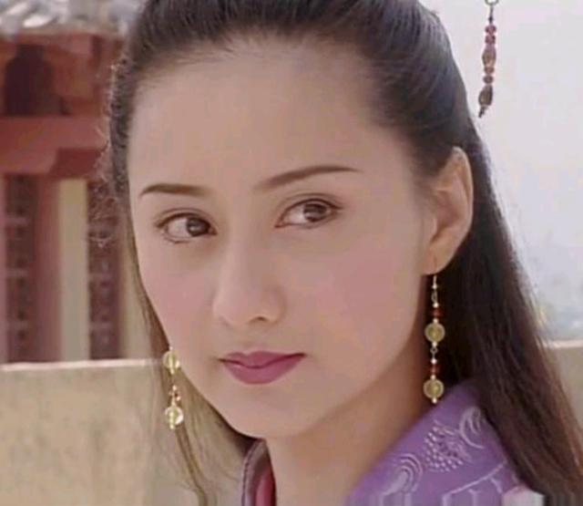 绝代双骄小仙女是谁演，新绝代双骄小仙女扮演者（20年前的《绝代双骄》才叫美女如云）
