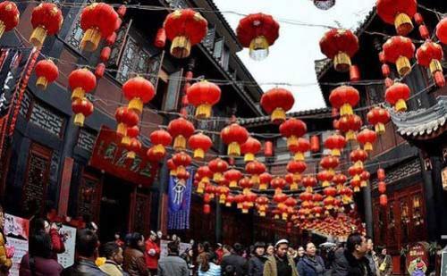 新年的诗句，新年的诗句 古诗（《春节》古诗词41篇）