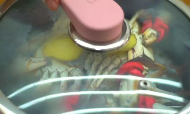 螃蟹蘸料怎么调好吃，清蒸螃蟹的蘸料怎么弄（大闸蟹吃了还想吃）