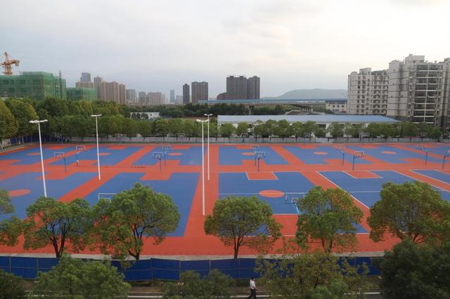 长江工程技术学院，长江大学工程技术学院是几本（长江工程职业技术学院校园环境“焕新”啦）