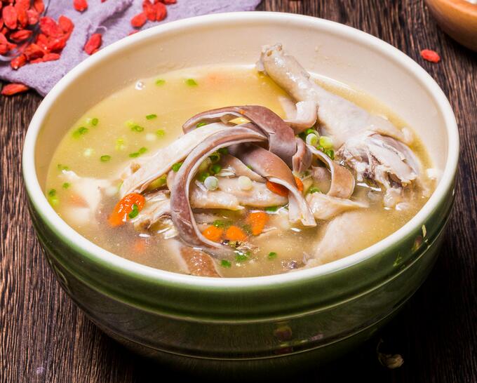 【豬肚包雞】做法步驟圖 多加這個(gè)食材燉 小孩常吃身體強(qiáng)壯長-起舞食譜網(wǎng)