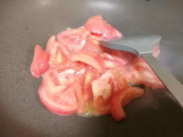 鸡蛋汤的做法，鸡蛋汤的做法和配料（不要直接倒蛋液）