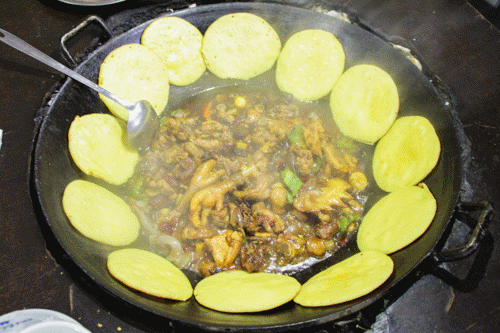 河南老式炒面的制作方法，河南老式炒面做法视频（别问了，襄阳真的没什么好吃的）