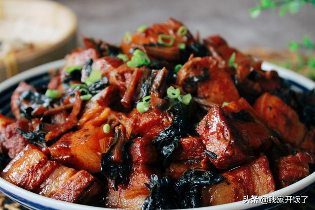 梅菜五花肉的做法,五花肉烧梅菜(快来跟我学做梅干菜烧肉吧)