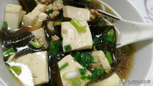 豆腐汤的10个简单做法，简单家常汤的10种做法（教你4种豆腐汤的做法）