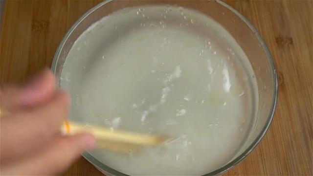 香菇瘦肉粥怎么做，如何用电饭煲做香菇瘦肉粥（煮一份家庭版香菇瘦肉粥）