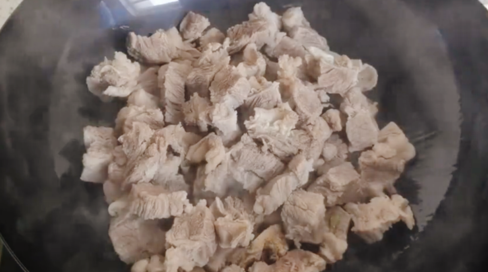 圖片[4]-【白蘿卜燒牛腩】做法步驟圖 這訣竅 牛腩軟爛入味連湯汁都不-起舞食譜網