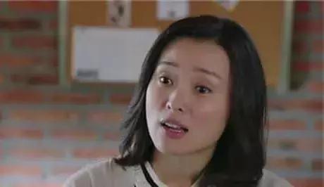 我的前半生中演凌琳的演员叫什么名字，我的前半生琳琳谁演的（旁边的吴越听到“凌玲”满脸都是尴尬）