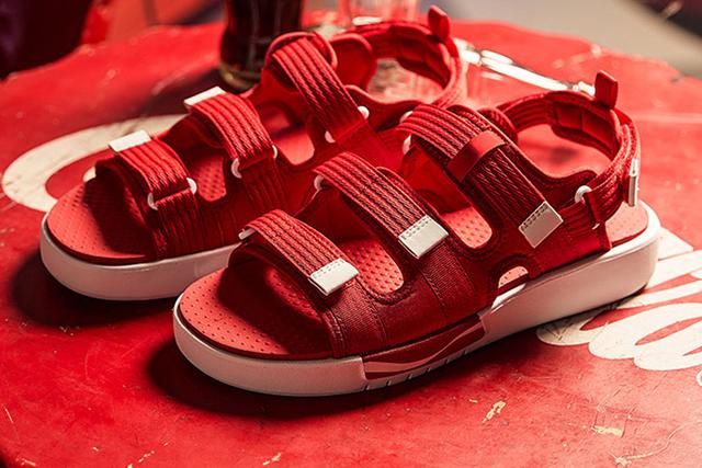 沙滩鞋选购技巧，沙滩鞋怎么搭配（成就自由不羁的活力少年）