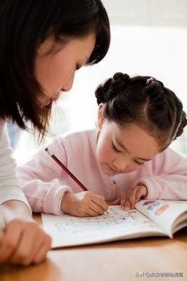 冒号的拼音怎么写，冒号在数学里怎么读音（引号、冒号、书名号运用专项训练）