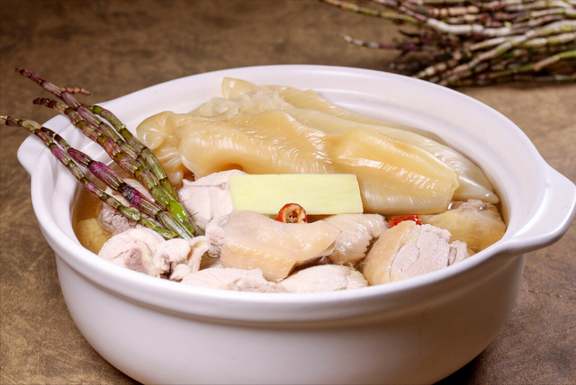 常见的粤菜有那些，粤菜有些什么菜（这8道粤菜比较出名）