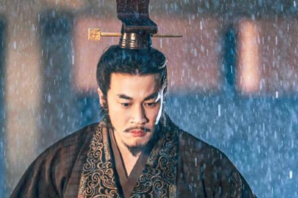 孙俪为何没看上何润东，孙俪为什么没选择何润东（“猛男专业户”何润东）