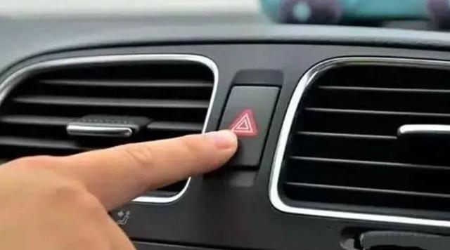 驾考科目三--路考灯光使用--捷达车，捷达车科目三灯光考试（科目三灯光速记及考试全部流程操作）