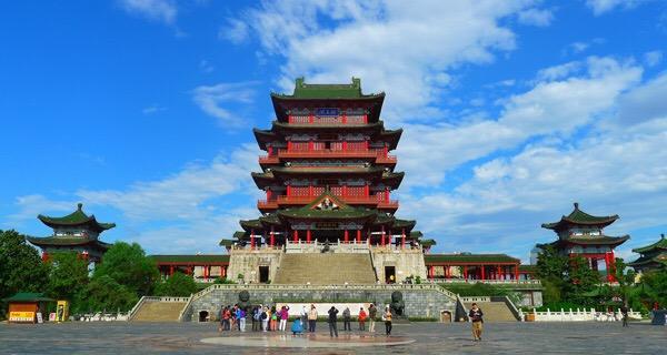 王勃滕王阁序的故事，滕王阁序注音版全部原文（韩愈都赞不绝口的《滕王阁序》）