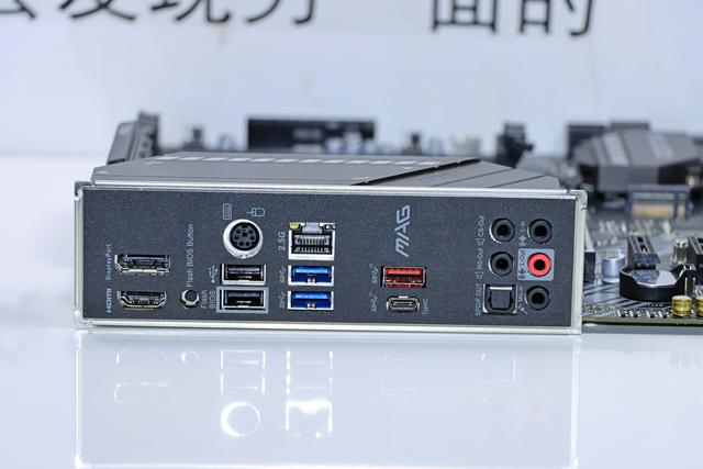 10400f和10400有什么区别，10400f与10400f（谁是 CPU 套装性价比之王）