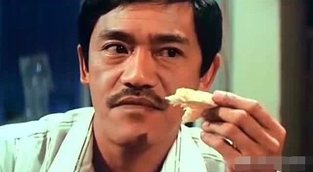 吴耀汉隐身术是什么电影，吴耀汉隐身,被午马识破.是哪部电影（曾为喜剧“大尺度”的演出）