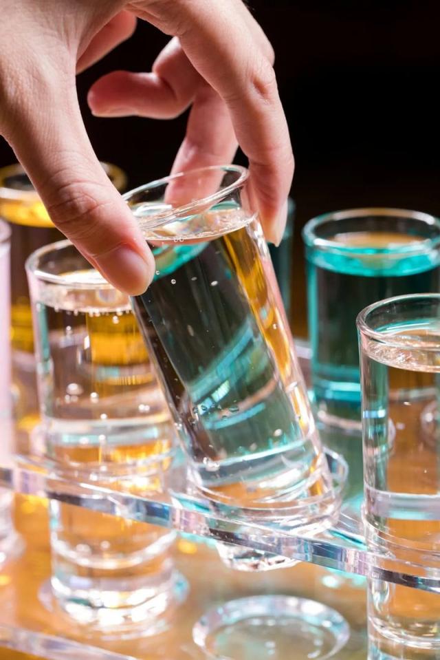 可乐桶是什么多少度，可乐桶是几度（敢来吗？把你们都喝趴下）