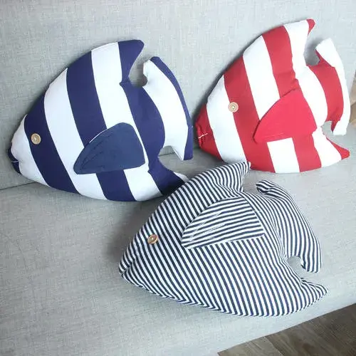 旧衣服改造妙招有哪些这样做简单又，旧衣服改造妙招有哪些这样做简单又漂亮（家里的旧衣物别扔）