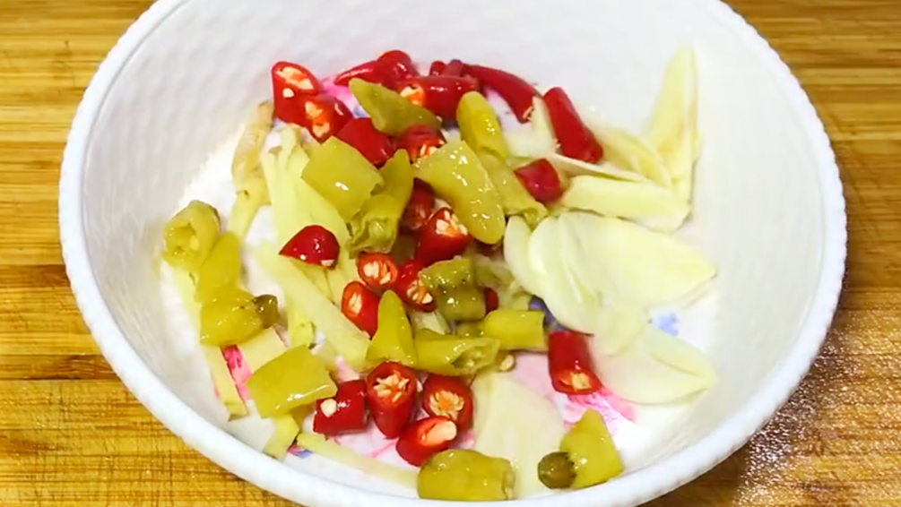 圖片[3]-【酸辣藕帶】做法步驟圖 酸辣爽脆又下飯 貴點也值得-起舞食譜網