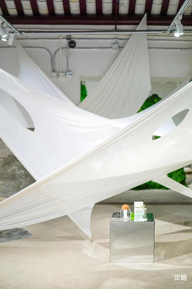 深圳哪里好玩又便宜，深圳哪里好玩又便宜的地方（《11月深圳打卡指南》来了）