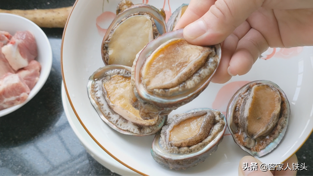 鲍鱼的做法及清洗，鲍鱼的清洗及做法（鲍鱼的洗法和做法）