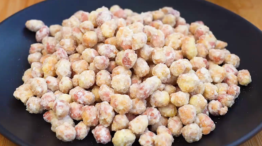 【糖霜花生米】做法步驟圖 吃一口嘎嘣脆 過年招待客人特棒-起舞食譜網