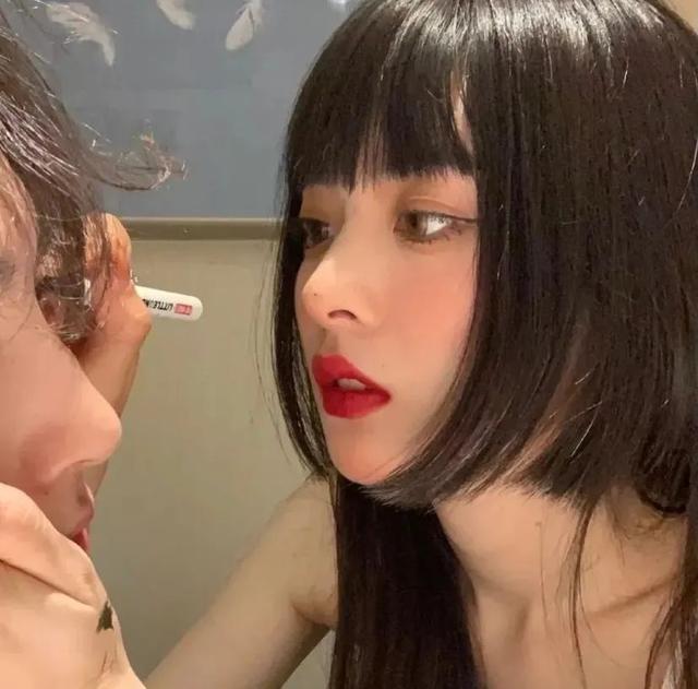 如果你不会回来 请把快乐还给我，微信头像，如果你不会回来 请把快乐还给我（微信头像 爱不释手）