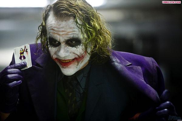 扭脖子杀人原理，扭脖子为什么会死人（是对小丑最大的不敬）