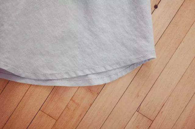 如何缝衣服看不出针脚，衣服怎么缝针看不出来（服装制作中小细节的制作工艺）