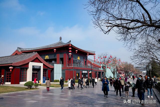 大雁塔的修建和哪位名人有关，大雁塔的修建和哪位名人有关蚂蚁答题（只为玄奘的坚毅和白居易的雁塔题名）