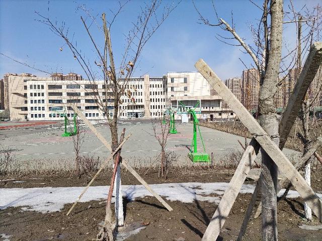 乌鲁木齐铁三中，乌鲁木齐铁三中排名（乌鲁木齐城北新区最好教育资源投用）