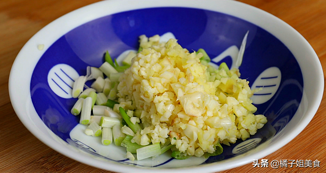 圖片[2]-豆腐雞蛋創(chuàng)新菜做法 鮮美可口 下飯必備 5元就能做-起舞食譜網(wǎng)