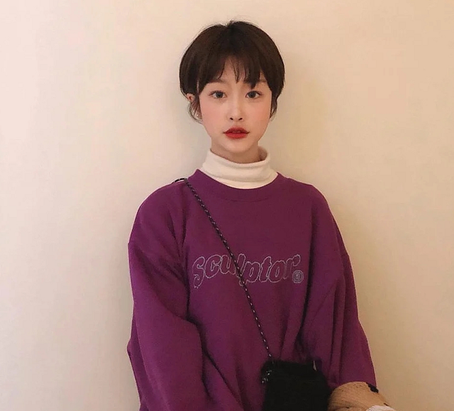 方脸适合短发吗，方脸适合什么发型女短发（夏季来一个清爽“短发”）