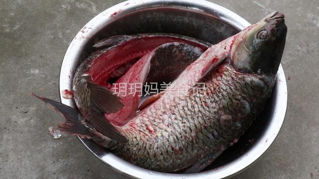 腌制鱼放什么调料，做鱼前腌鱼放什么调料（保存时间越长吃起来越香）