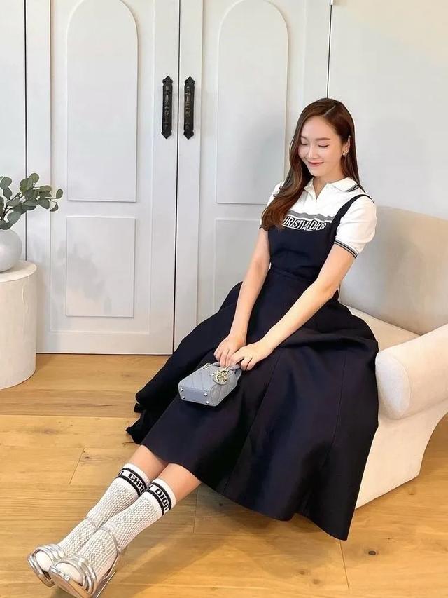 穿裙子是不是一定要穿安全裤,穿裙子要不要穿安全裤(裙子里面别穿“安全裤”了) 穿裙子是不是一定要穿安全裤,穿裙子要不要穿安全裤(裙子里面别穿“安全裤”了)