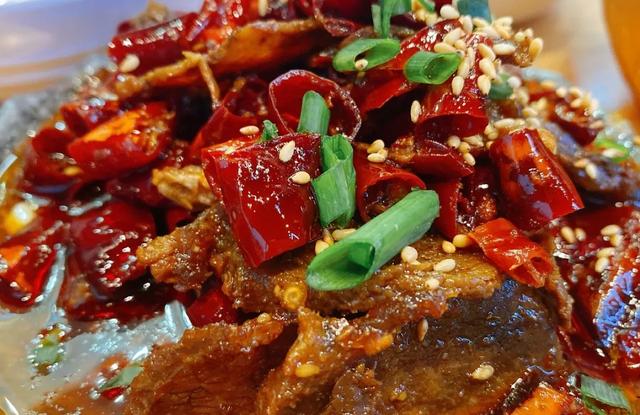 川菜馆名字，正宗川菜160种（收好这6家就够了）