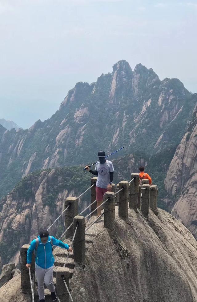 黄山风景区从南大门还是黄山景区北大门上山好，一般去黄山都是北大门还是南大门（2021最全黄山攻略）