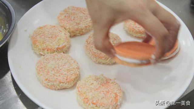 糯米粉可以做什么，糯米粉可以做什么（做好吃的红薯糯米饼）