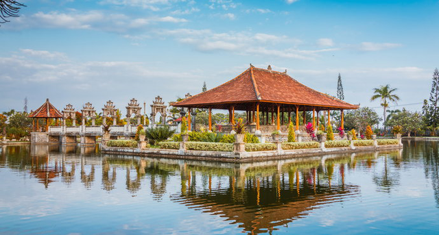 巴厘岛旅游多少钱一个人，巴厘岛旅游要多少钱（能不能去印尼巴厘岛自由旅行）