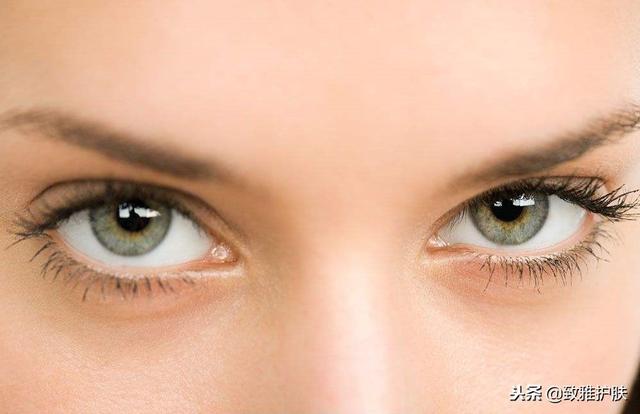 什么时候开始用眼霜，什么牌子的眼霜去皱纹效果好（女生什么时候开始用眼霜最好）