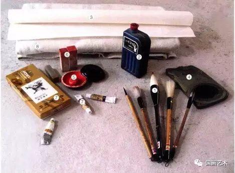 怎么手绘梅花简笔画，梅花简笔画 手绘（梅花基础画法讲解）